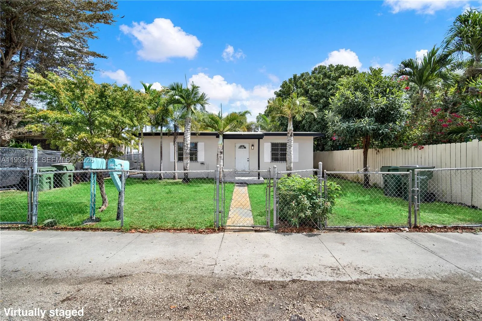 En Venta 105 NW 7th Avenue, Homestead, FL 33030, Homestead, FL 33030