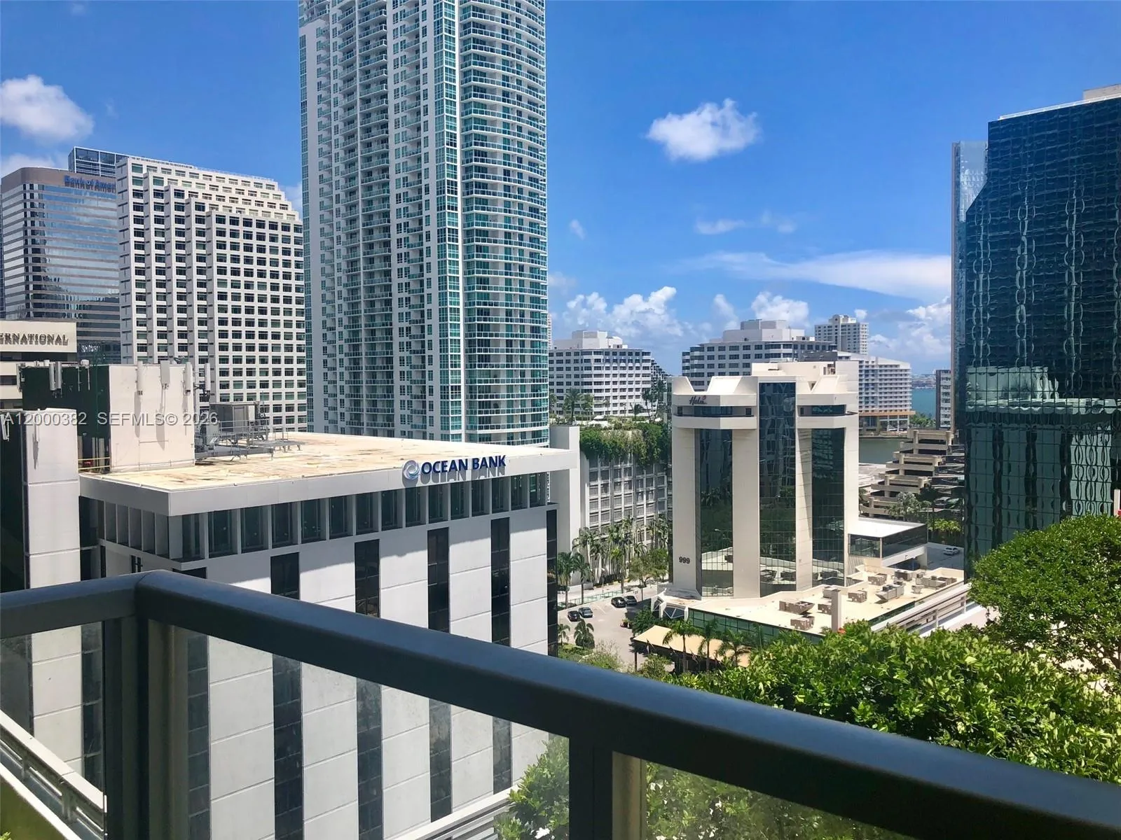 Foto de propiedad en 1050 Brickell Avenue 1408, Miami, FL 33131 Miami con MLS# 