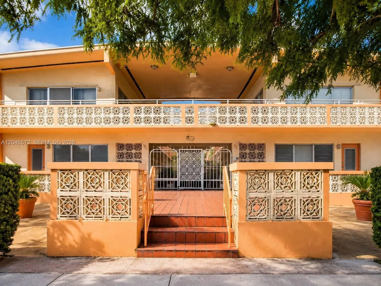 Foto de propiedad en 1050 Pennsylvania Avenue 12-A, Miami Beach, FL 33139 Miami Beach con MLS# 