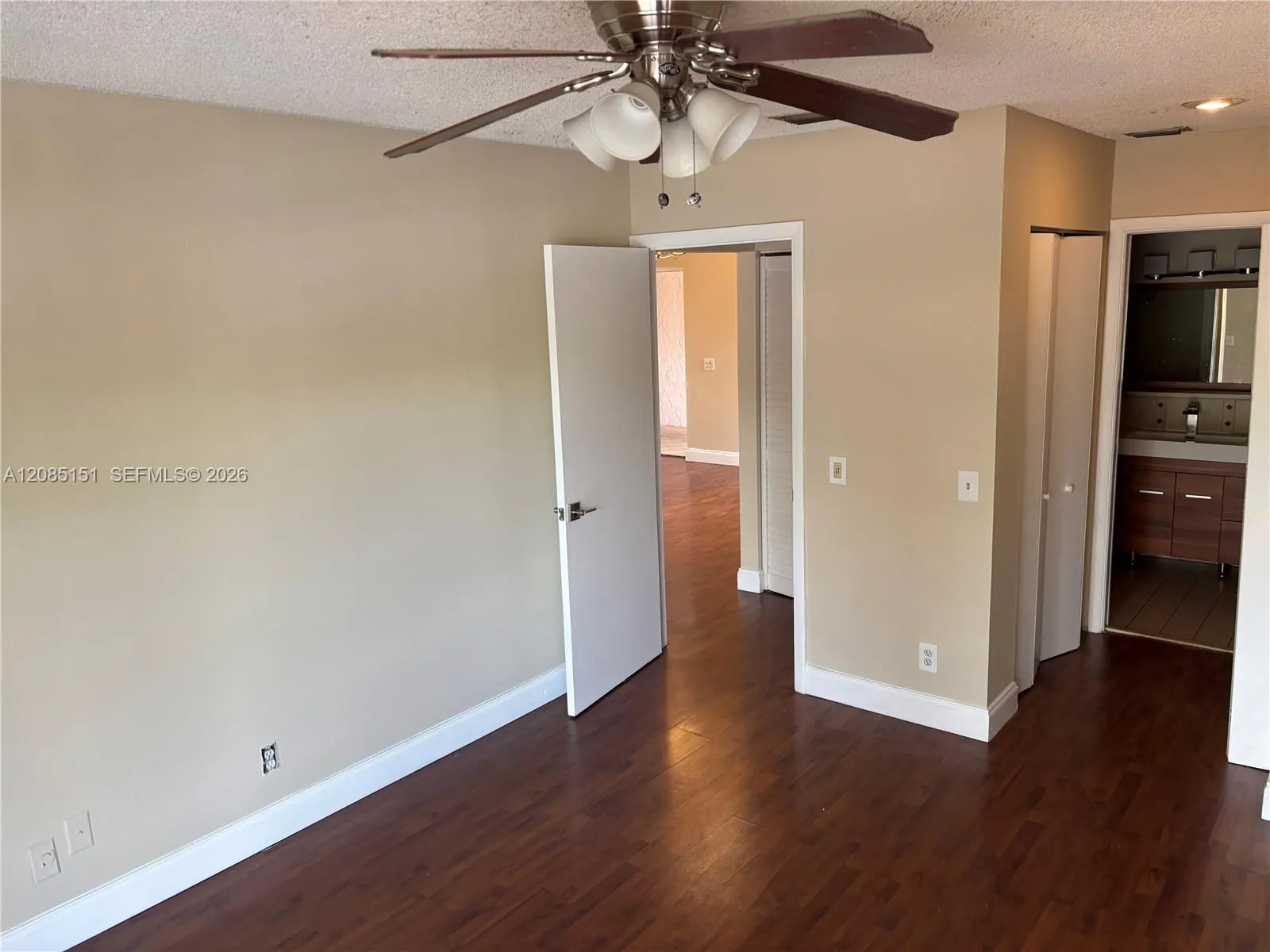 En Renta 10521 Mahogany Key Circle 204, Miami, FL 33196, Miami, FL 33196