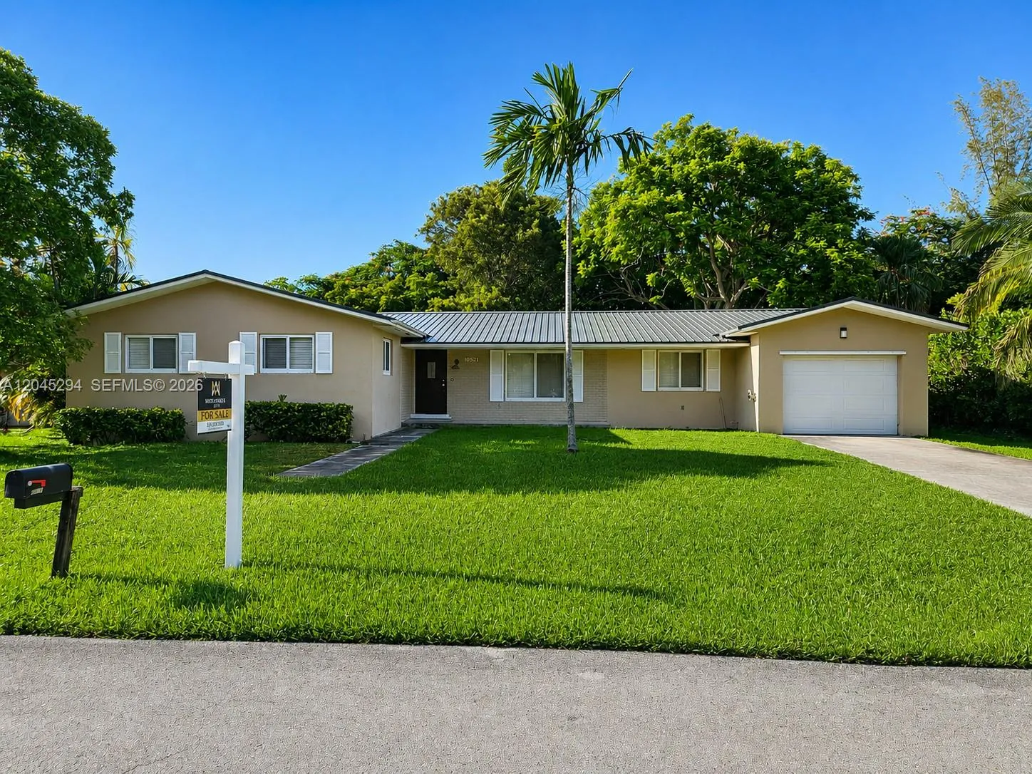 En Venta 10521 SW 125th Street, Miami, FL 33176, Miami, FL 33176