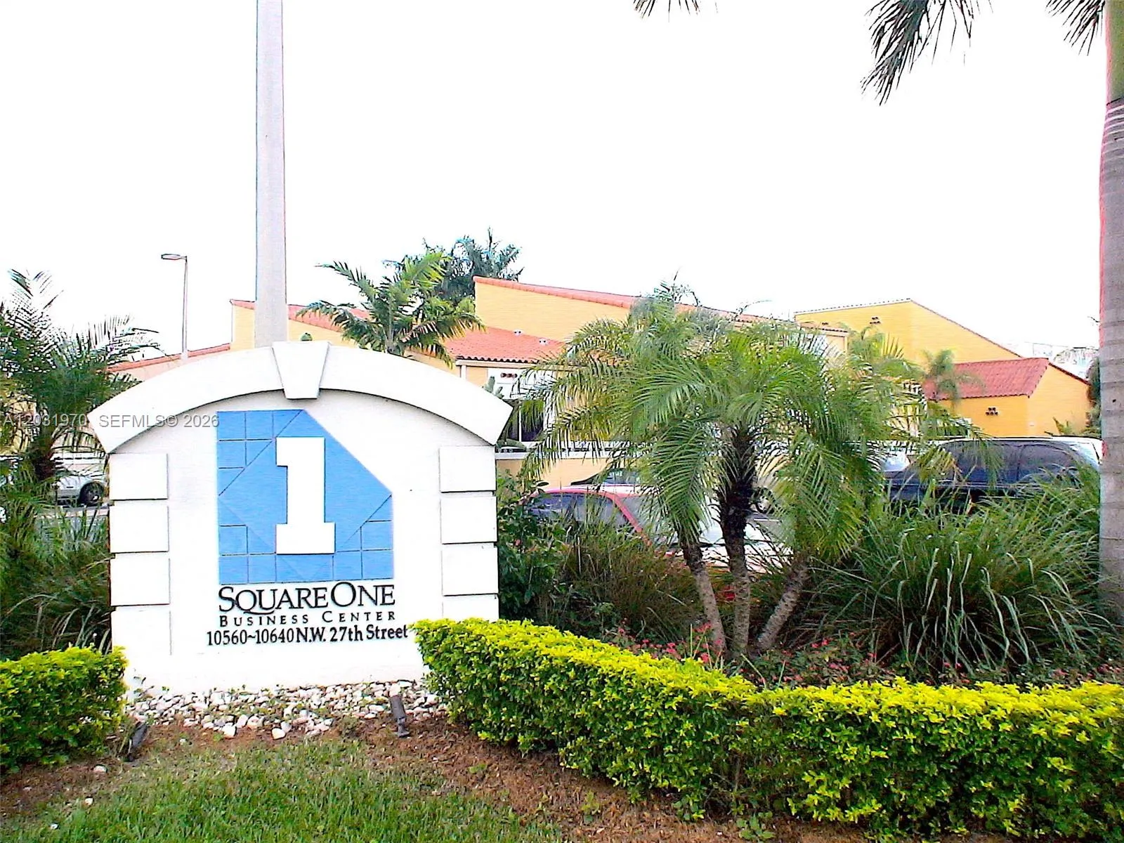 Foto de propiedad en 10530 NW 26 Street SW F-201 SW, Doral, FL 33172 Doral con MLS# 