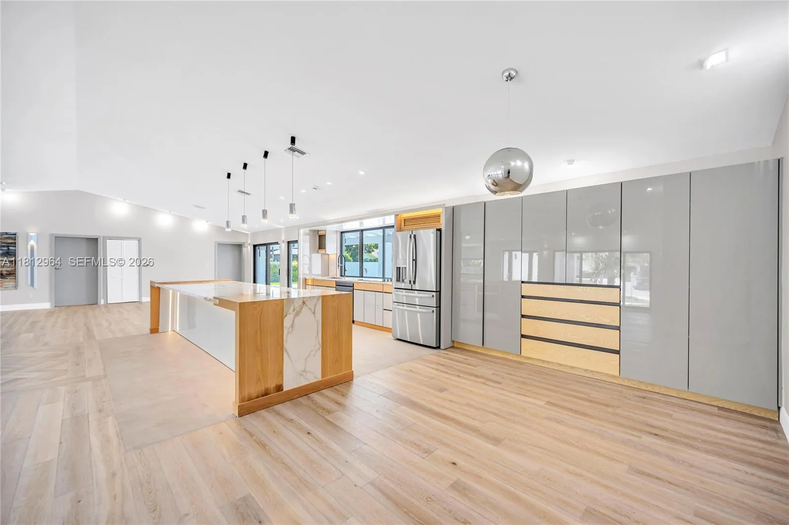 Foto de propiedad en 10600 SW 140th Street, Miami, FL 33176 Miami con MLS# 