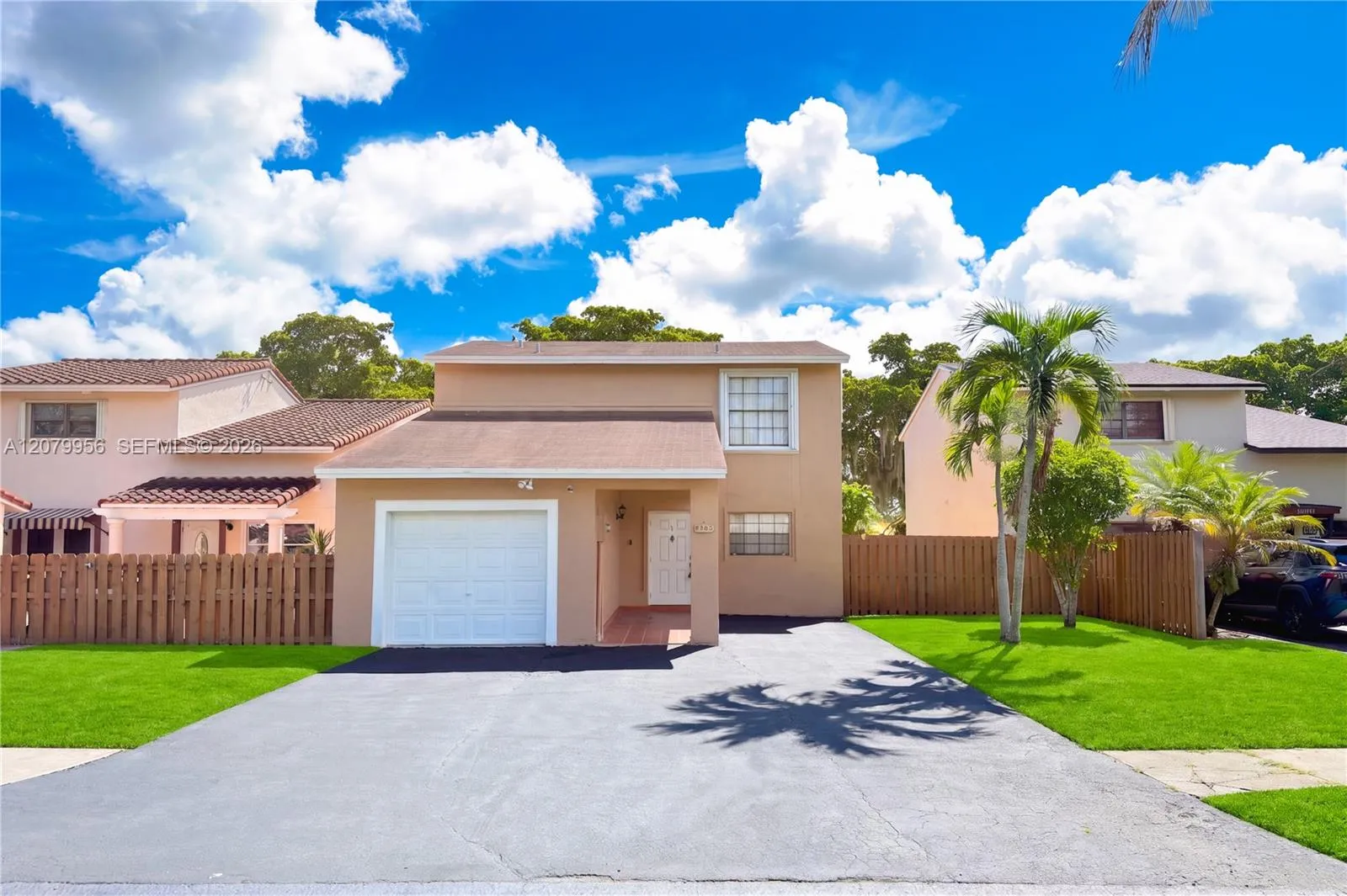 En Renta 10615 SW 147th Court, Miami, FL 33196, Miami, FL 33196