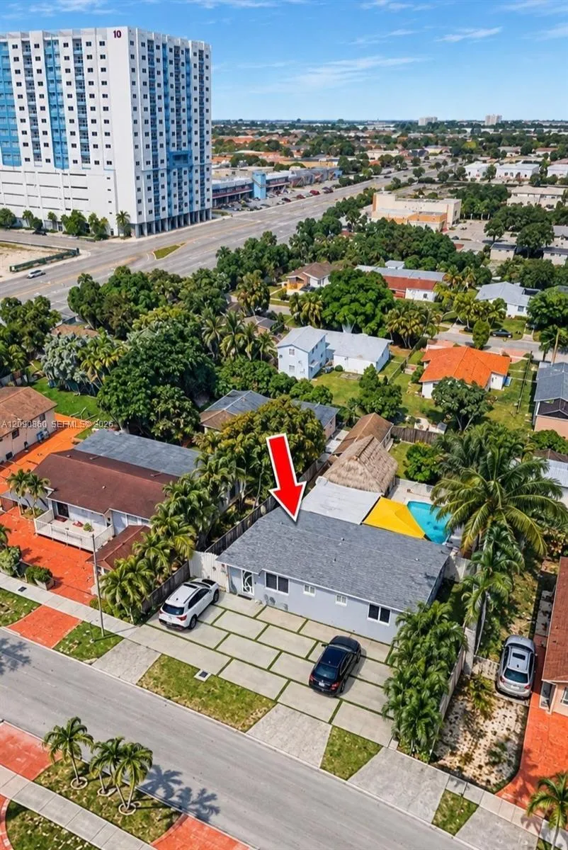En Venta 10665 SW 6 Street, Miami, FL 33174, Miami, FL 33174