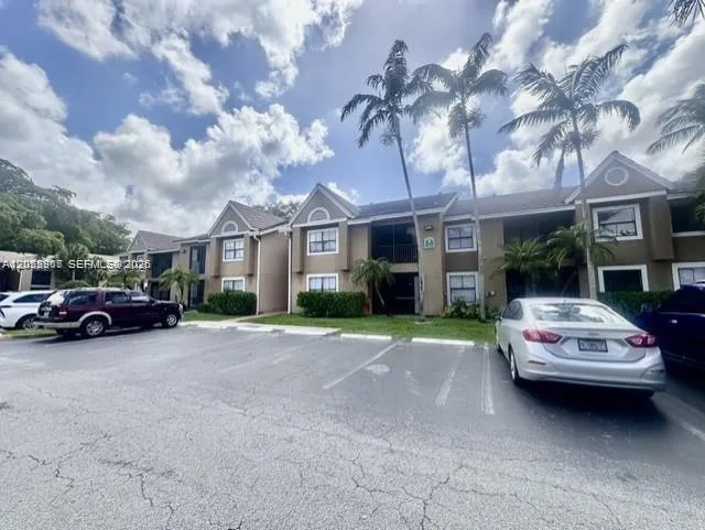 En Renta 10670 SW 156th Place 301, Miami, FL 33196, Miami, FL 33196