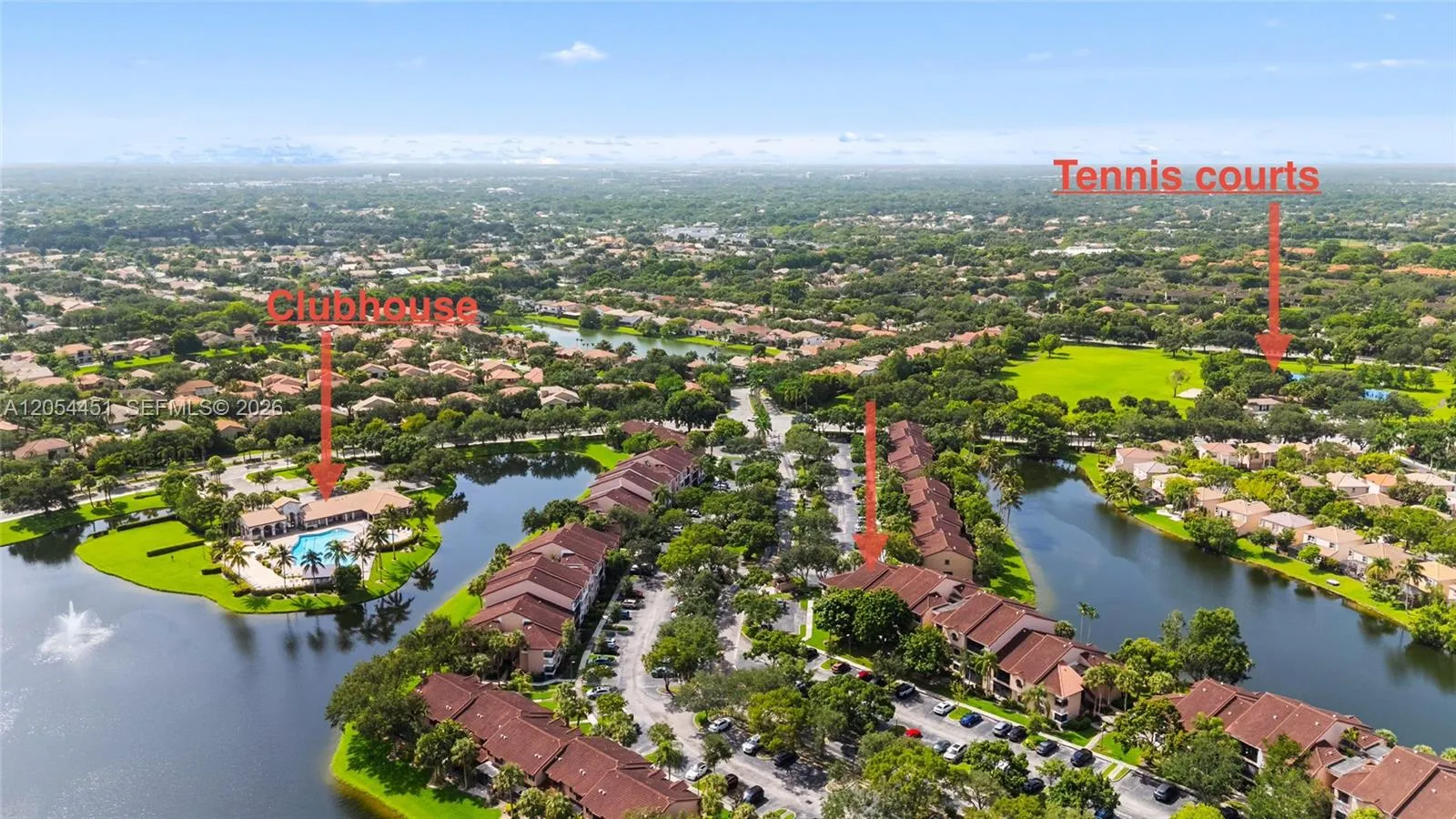 Foto de propiedad en 10690 NW 14th Street 128, Plantation, FL 33322 Plantation con MLS# 