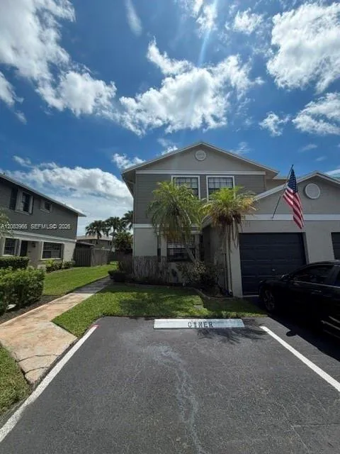 En Renta 10726 NW 11th Street, Pembroke Pines, FL 33026, Pembroke Pines, FL 33026