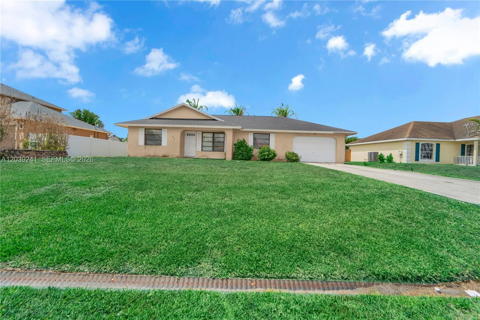 Vendido 1074 SW Alcantarra, Port St. Lucie, FL 34953, Port St. Lucie, FL 34953