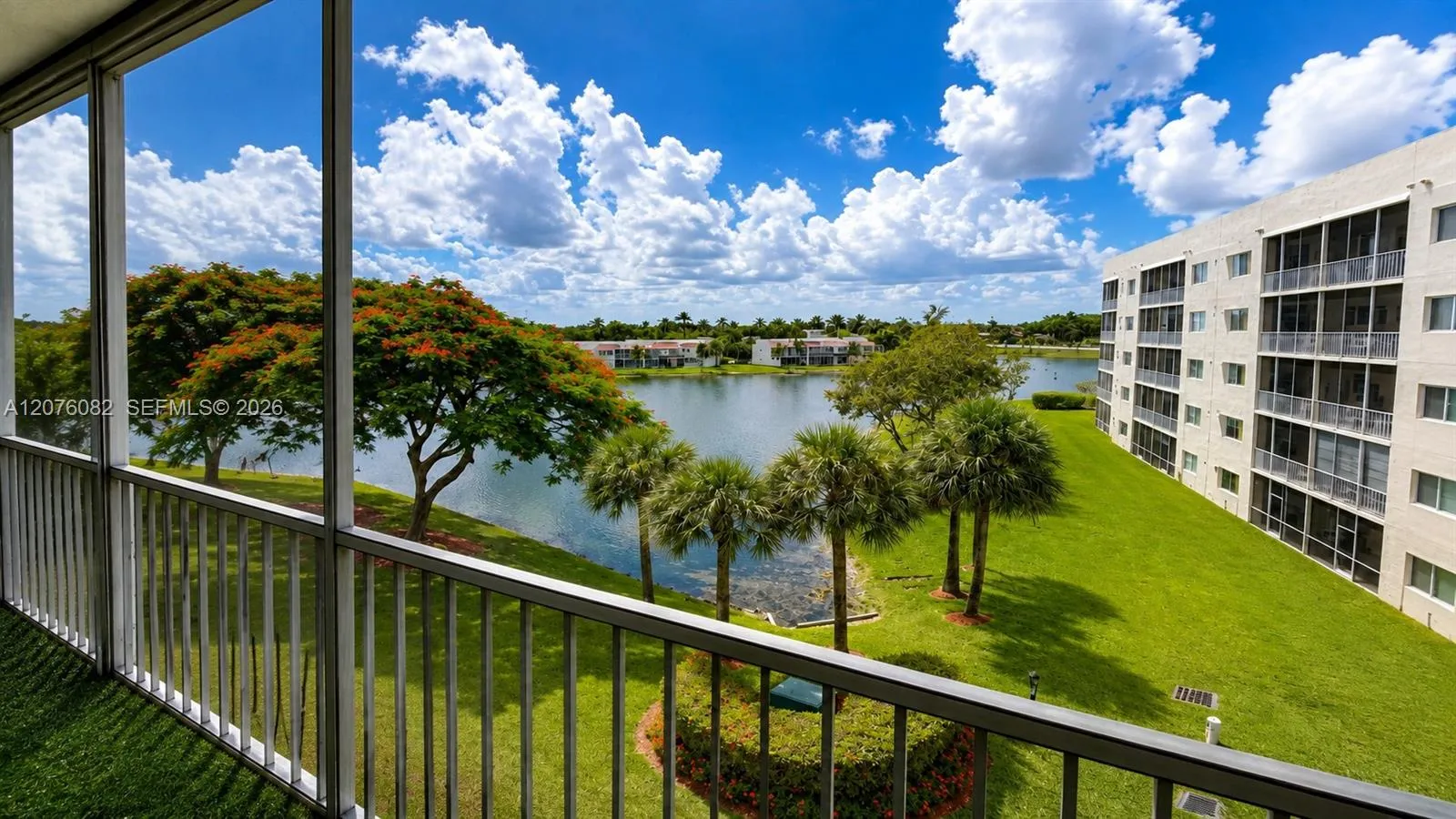 Foto de propiedad en 10750 NW 66th Street 413, Doral, FL 33178 Doral con MLS#