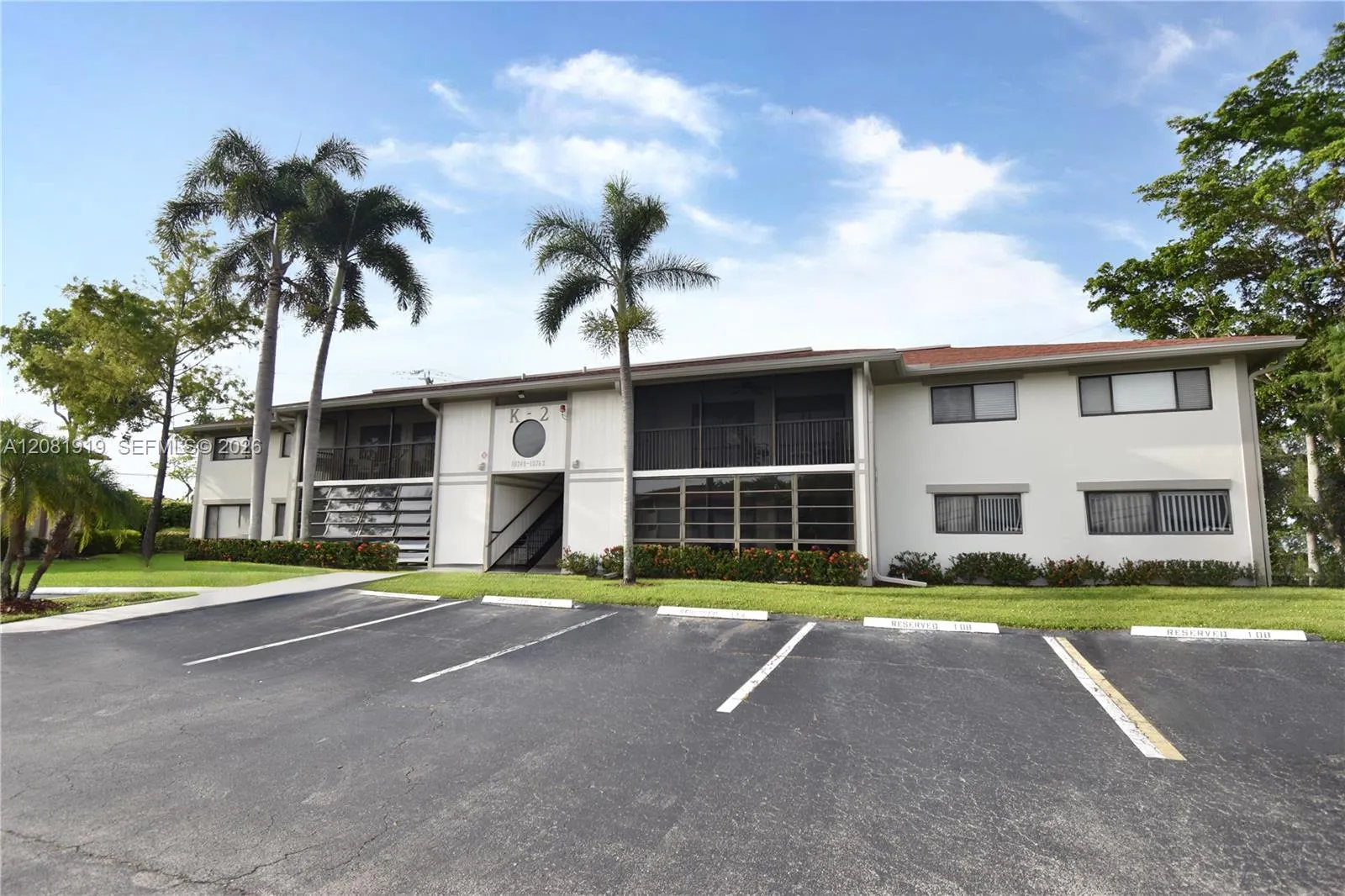 Foto de propiedad en 10761 W Clairmont Circle 108, Tamarac, FL 33321 Tamarac con MLS# 