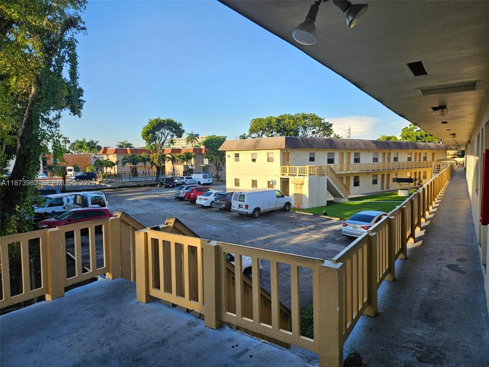 En Renta 1077 NW 45th Avenue 0, Miami, FL 33126, Miami, FL 33126