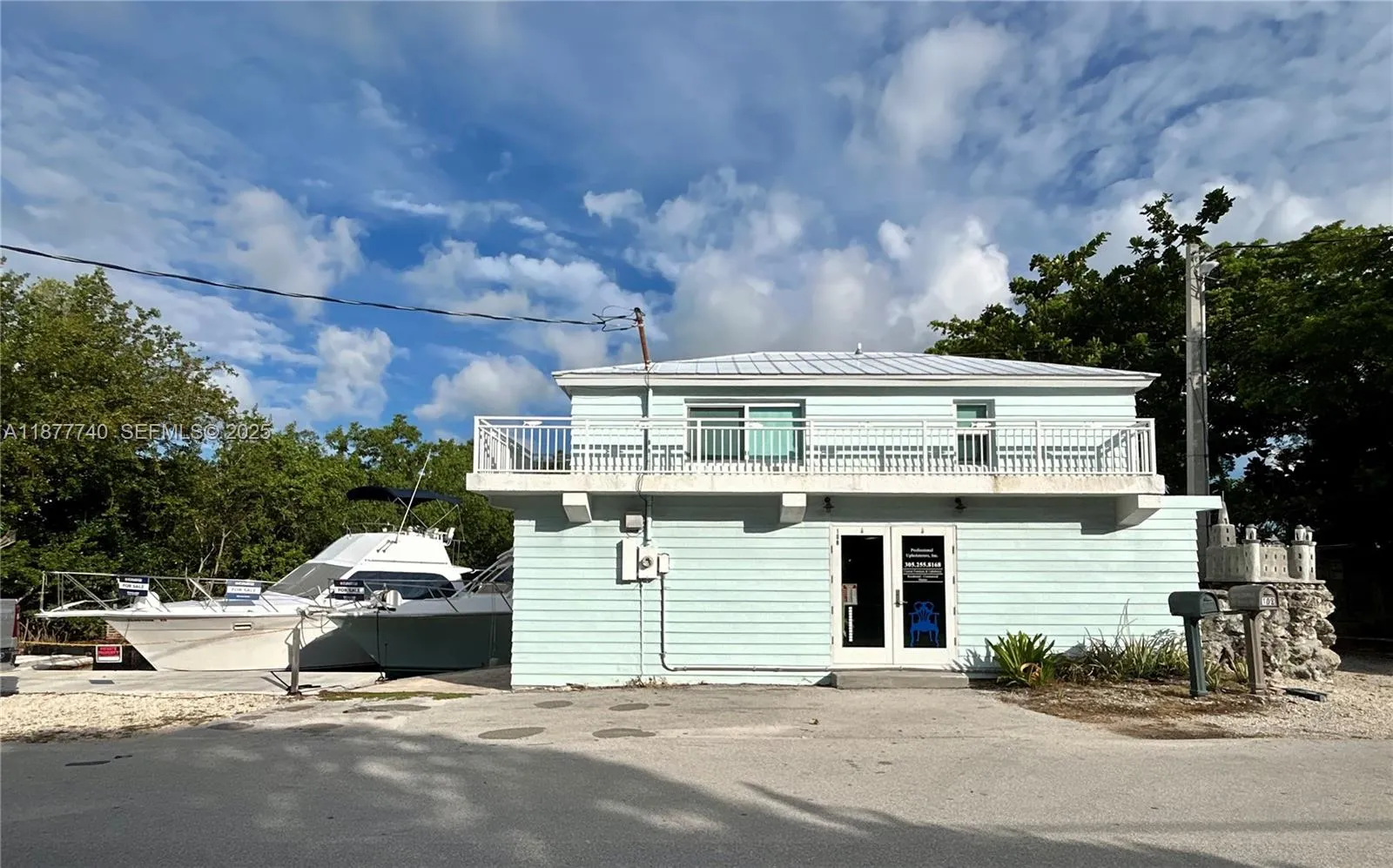 Foto de propiedad en 108 Madeira Road, Islamorada, FL 33036 Islamorada con MLS# 