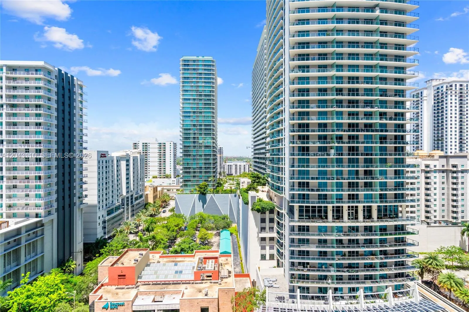 Foto de propiedad en 1080 Brickell Avenue 1509, Miami, FL 33131 Miami con MLS# 