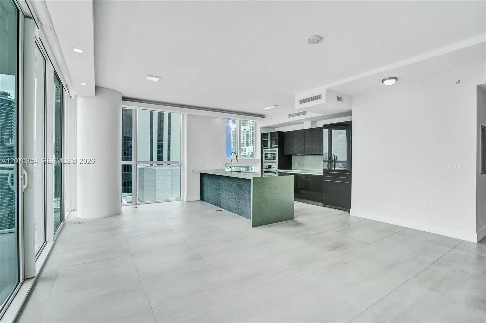 Foto de propiedad en 1080 Brickell Avenue 4109, Miami, FL 33131 Miami con MLS# 