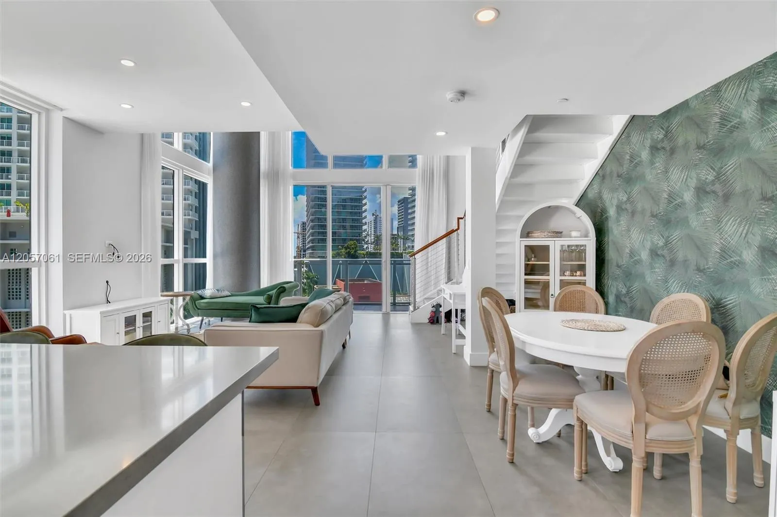 Foto de propiedad en 1080 Brickell Avenue 713, Miami, FL 33131 Miami con MLS# 