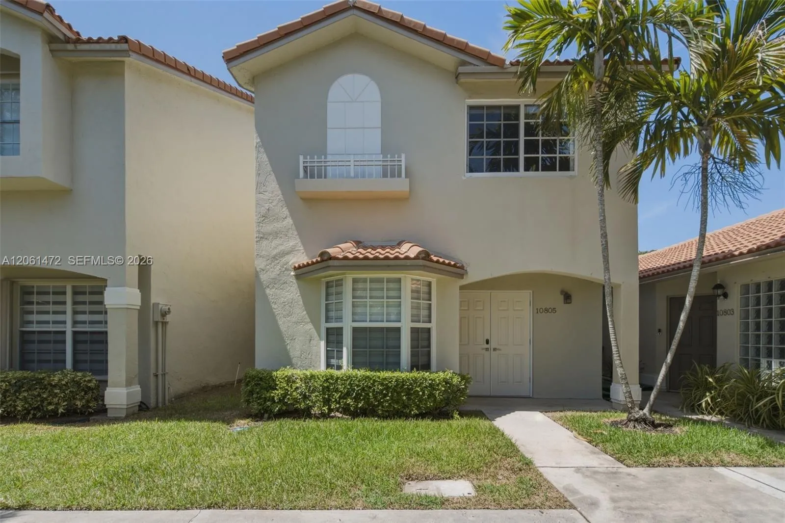 Foto de propiedad en 10805 NW 3rd Court, Pembroke Pines, FL 33026 Pembroke Pines con MLS# 
