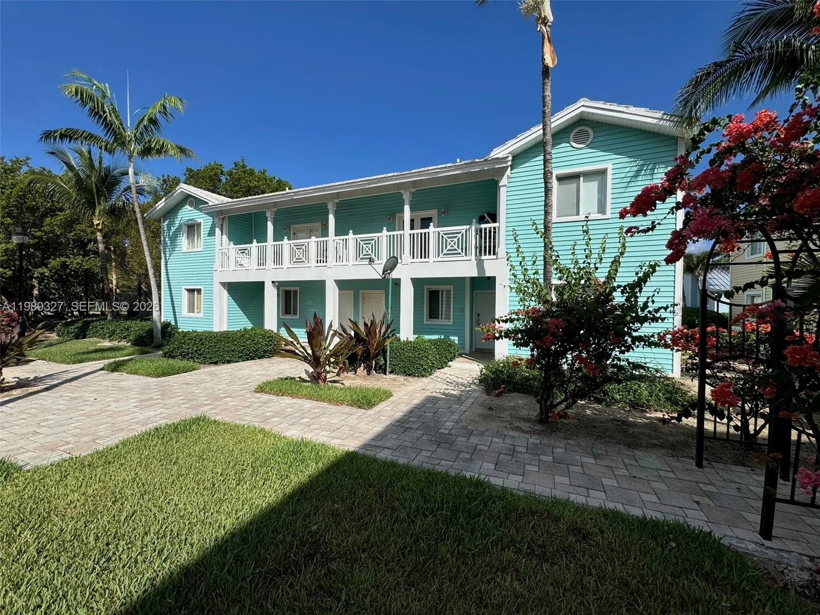 Foto de propiedad en 10814 Coral Key  con MLS# 