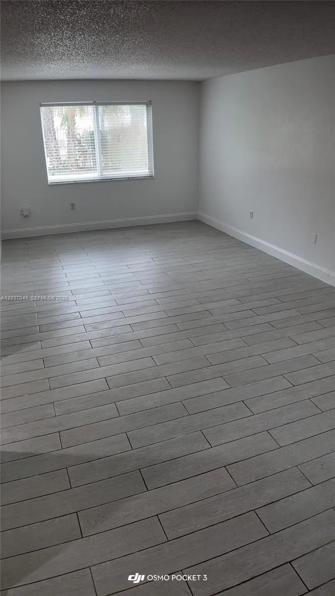 Foto de propiedad en 10820 SW 200th Drive 125, Cutler Bay, FL 33157 Cutler Bay con MLS# 