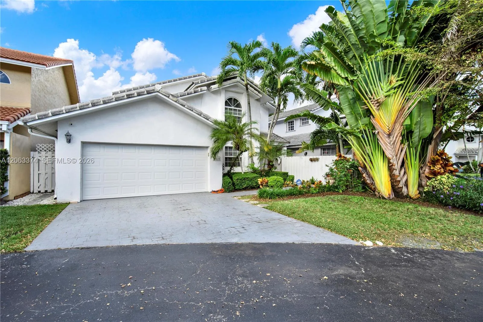 En Venta 10825 SW 91st Lane, Miami, FL 33176, Miami, FL 33176