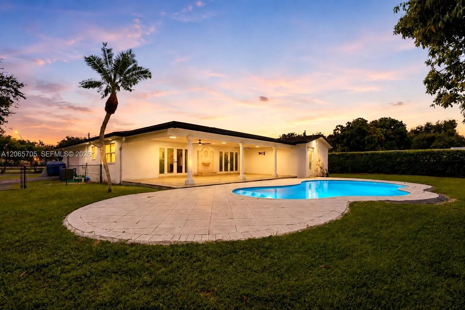En Venta 10830 SW 79th Avenue, Miami, FL 33156, Miami, FL 33156