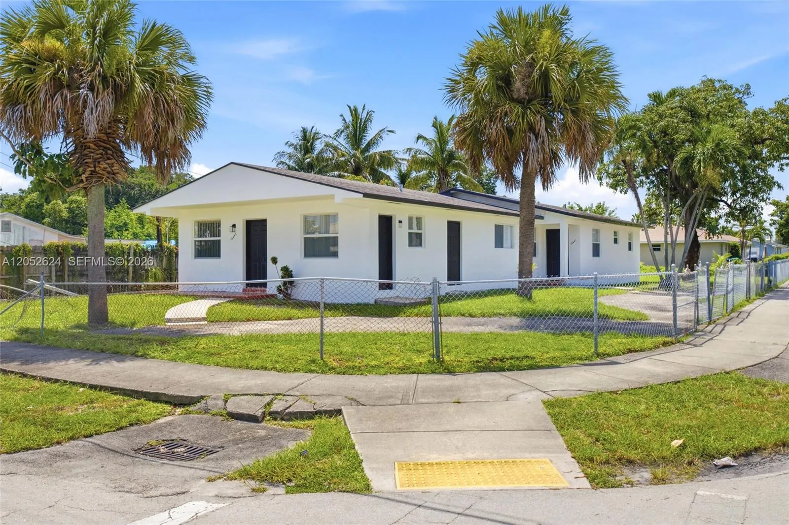 En Venta 10841 NW 8th Avenue, Miami, FL 33168, Miami, FL 33168