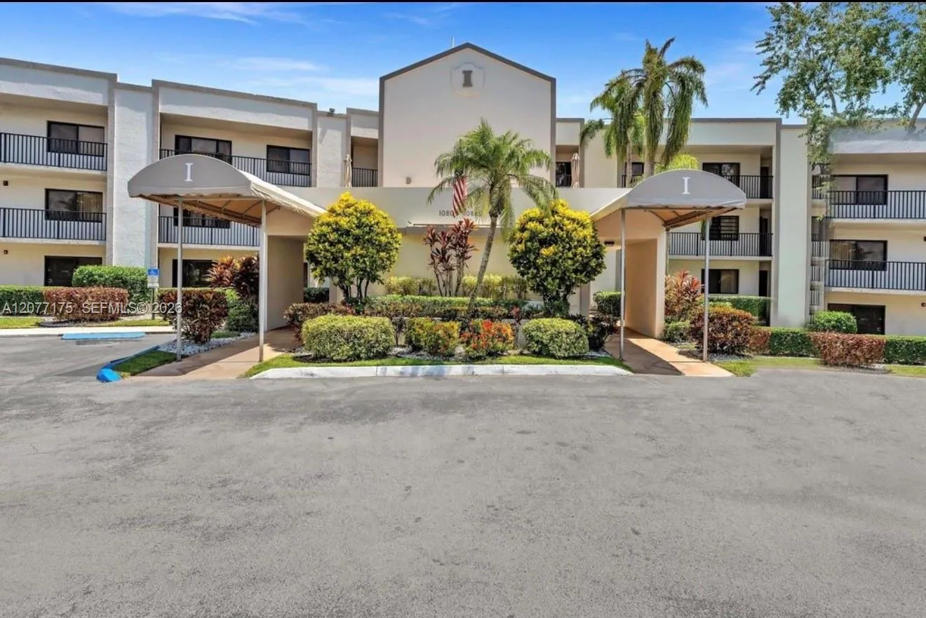 En Venta 10847 W Clairmont Circle 302, Tamarac, FL 33321, Tamarac, FL 33321