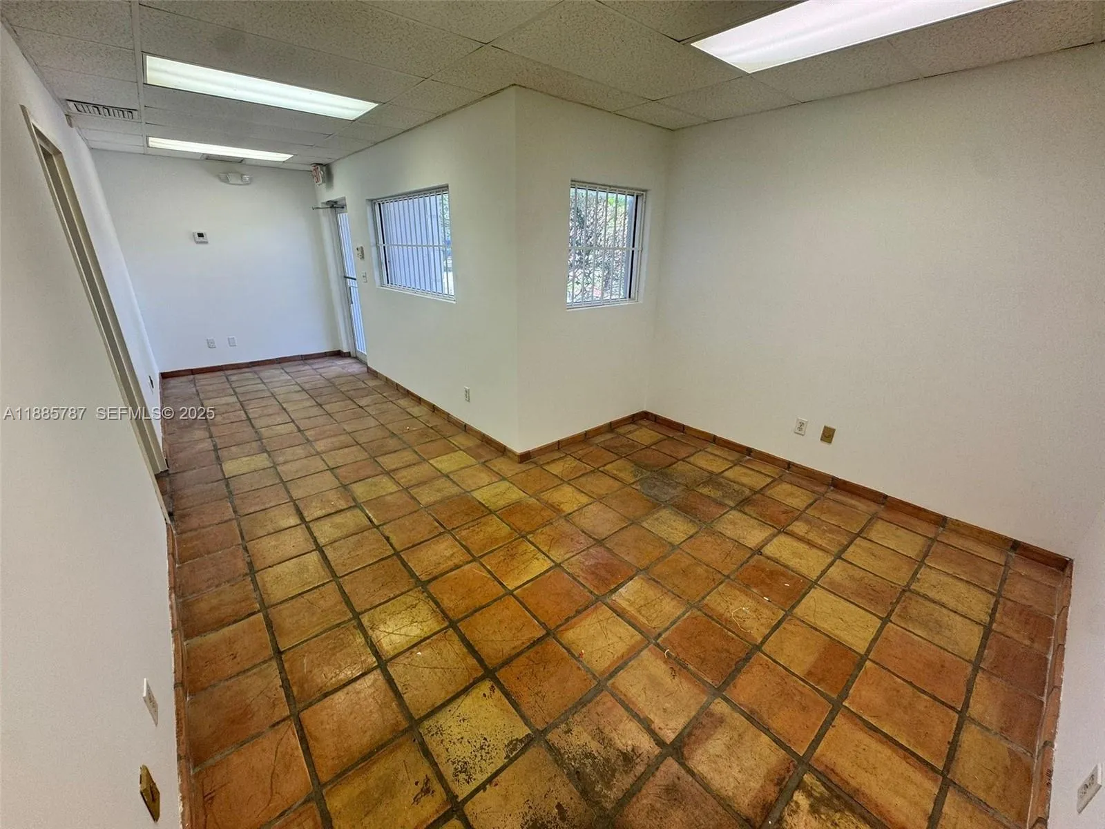 Foto de propiedad en 10849 NW 29th Street 10849, Doral, FL 33172 Doral con MLS# 