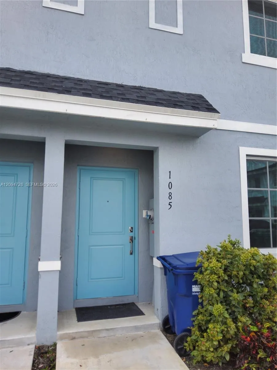 En Renta 1085 NW 4th Terrace, Florida City, FL 33034, Florida City, FL 33034