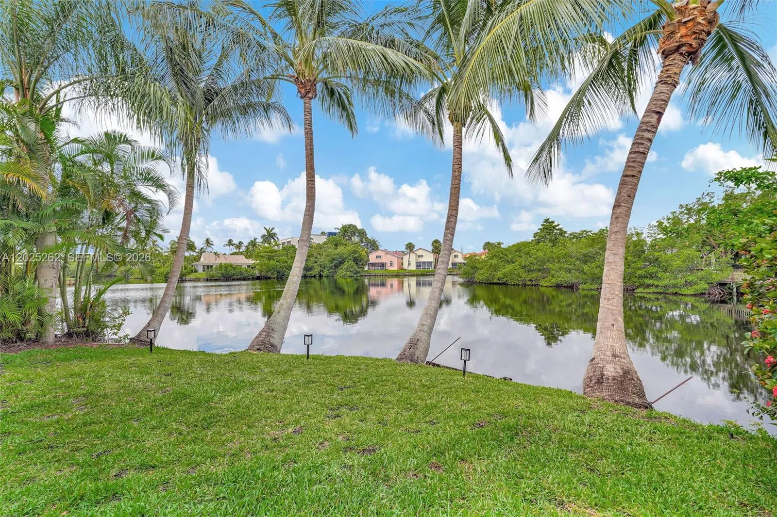 En Venta 1089 SE 6th Avenue, Dania Beach, FL 33004, Dania Beach, FL 33004
