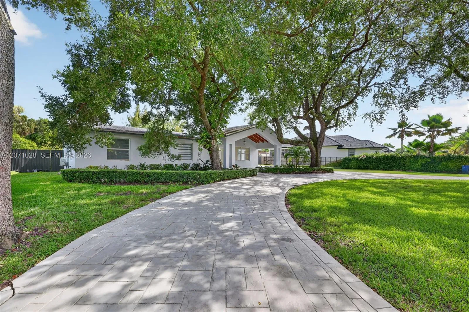 En Venta 10890 SW 95th Street, Miami, FL 33176, Miami, FL 33176