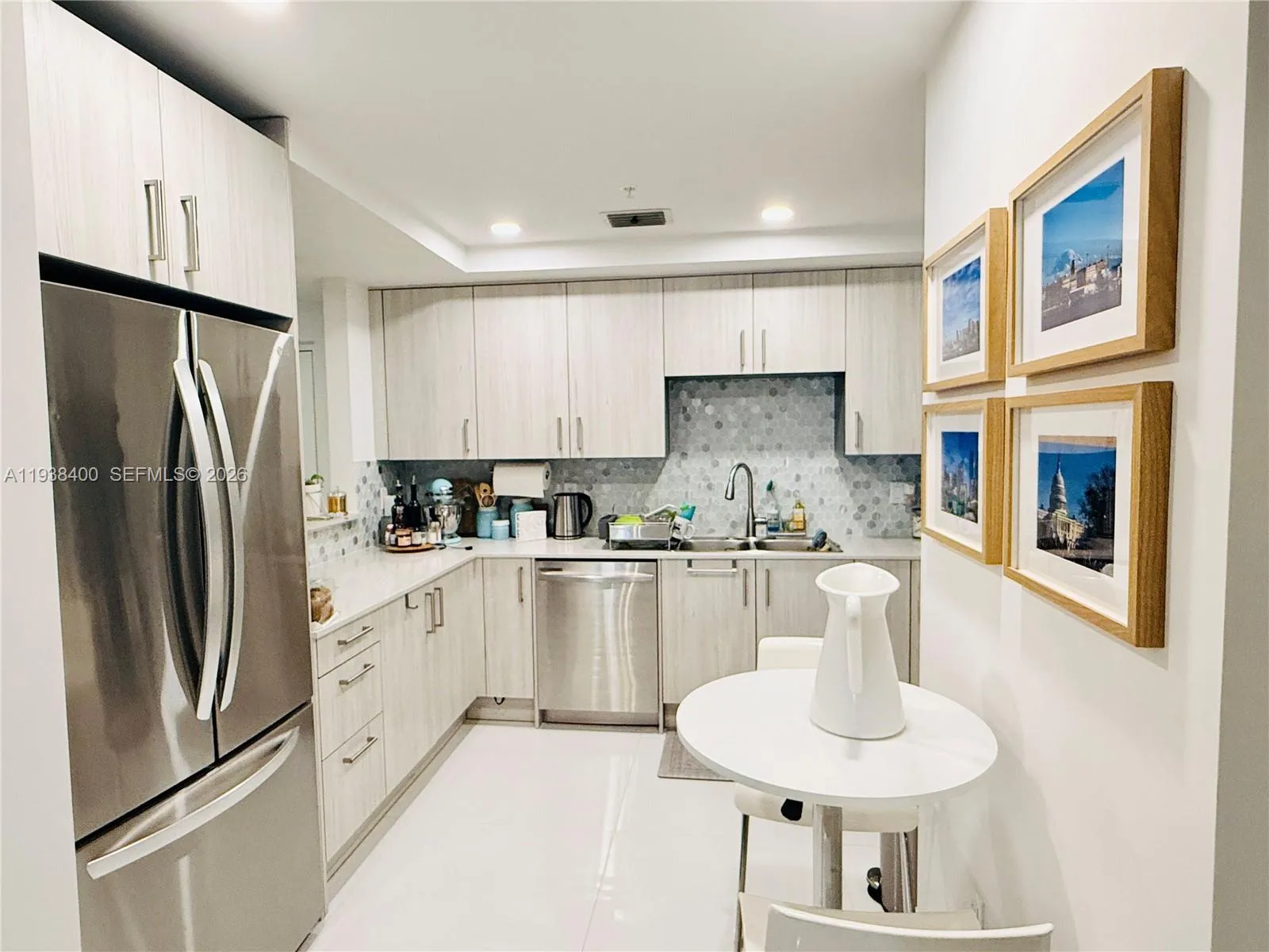 Foto de propiedad en 10950 NW 82nd Street 104, Doral, FL 33178 Doral con MLS#