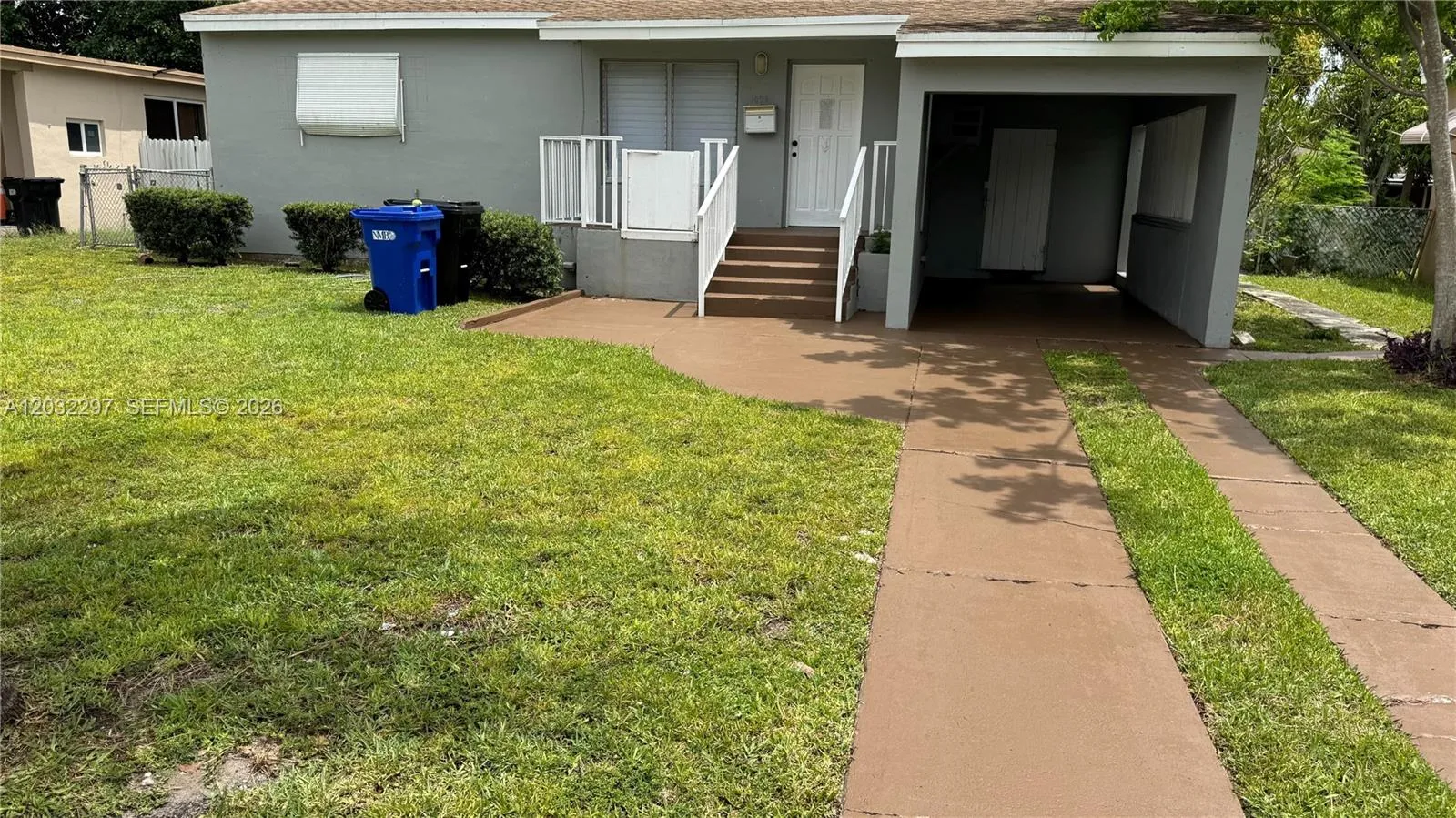 Foto de propiedad en 1096 NE 157th Terrace, North Miami Beach, FL 33162 North Miami Beach con MLS# 