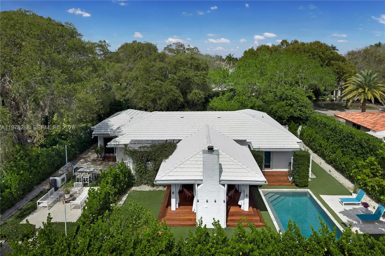 Foto de propiedad en 1098 NE 99th Street, Miami Shores, FL 33138 Miami Shores con MLS# 