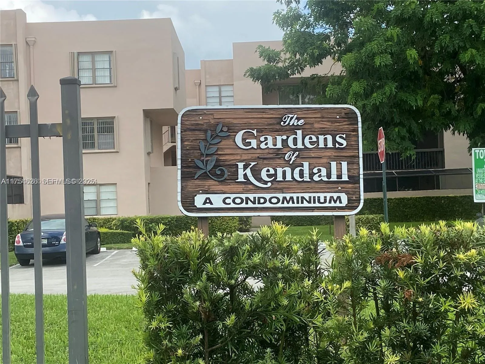 Foto de propiedad en 10985 SW 107th Street 211, Miami, FL 33176 Miami con MLS# 