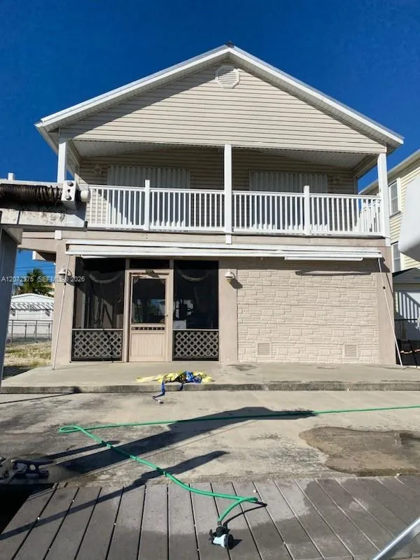 Foto de propiedad en 11 Flamingo Road, Key Largo, FL 33037 Key Largo con MLS# 