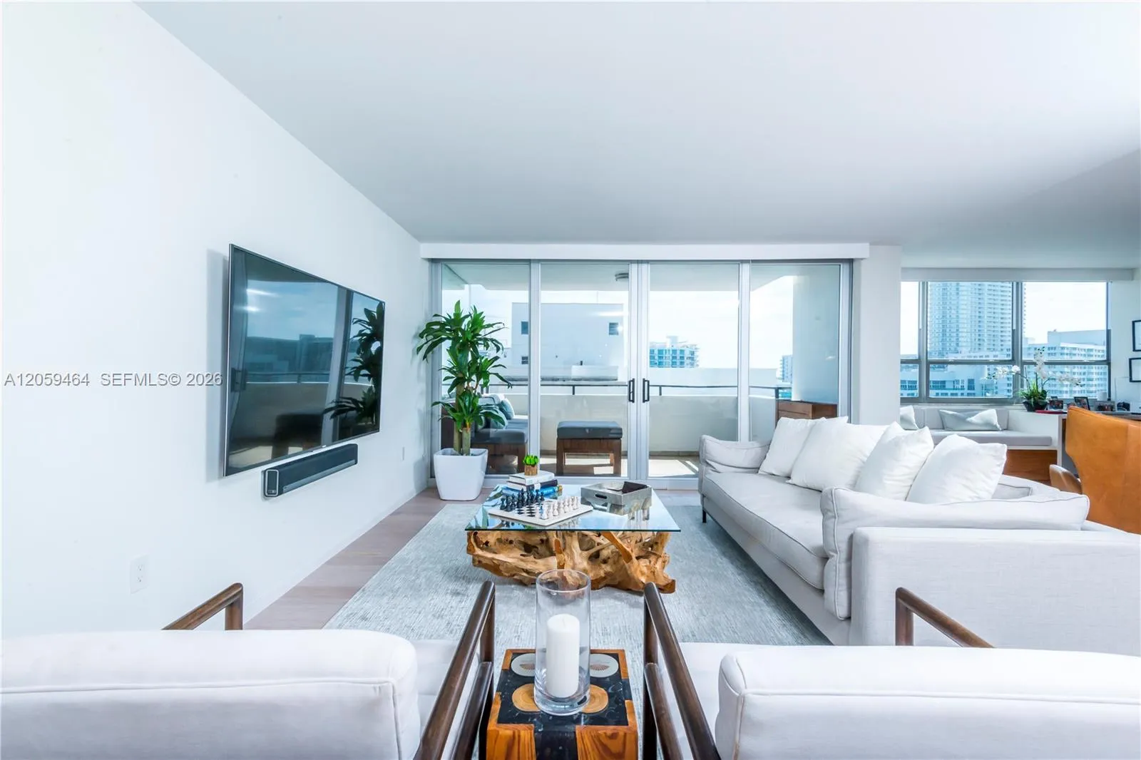 Foto de propiedad en 11 Island Avenue 1004, Miami Beach, FL 33139 Miami Beach con MLS# 