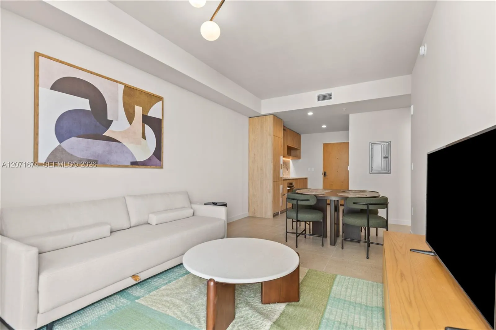Foto de propiedad en 11 NE 6 Street 3213, Miami, FL 33132 Miami con MLS#