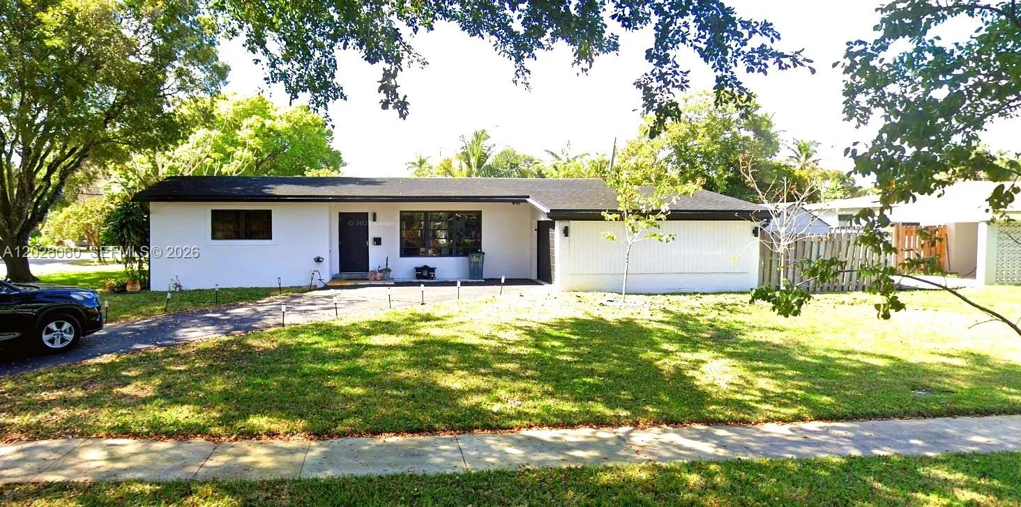 Vendido 11 Redwood Circle, Plantation, FL 33317, Plantation, FL 33317
