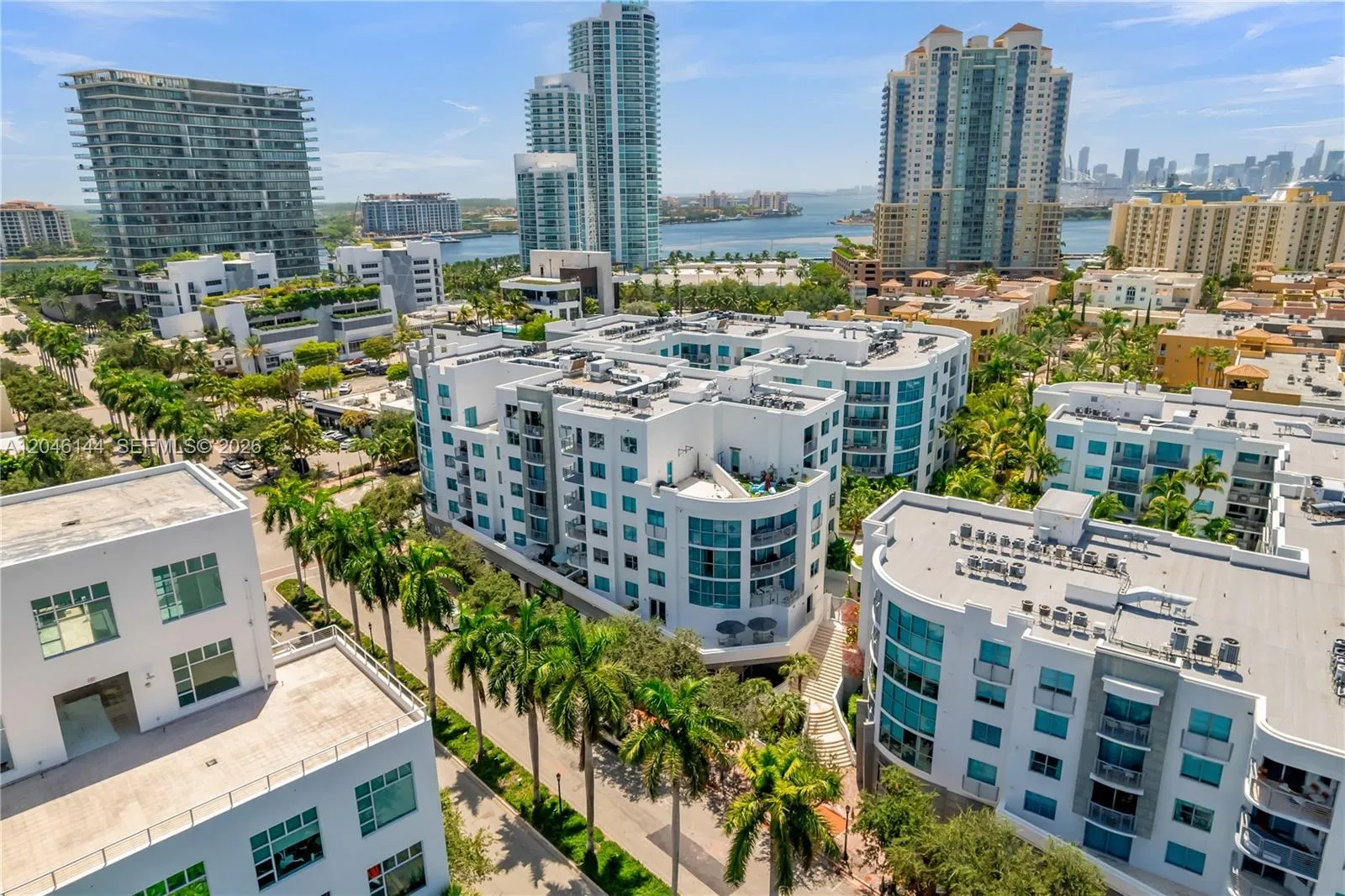 Foto de propiedad en 110 Washington Avenue 1506, Miami Beach, FL 33139 Miami Beach con MLS# 