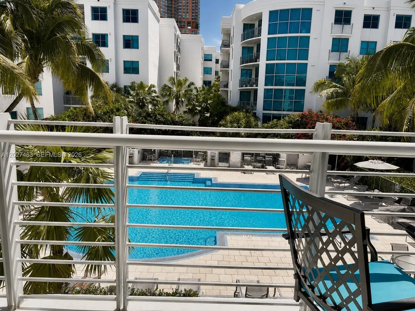 Foto de propiedad en 110 Washington Avenue 2512, Miami Beach, FL 33139 Miami Beach con MLS# 