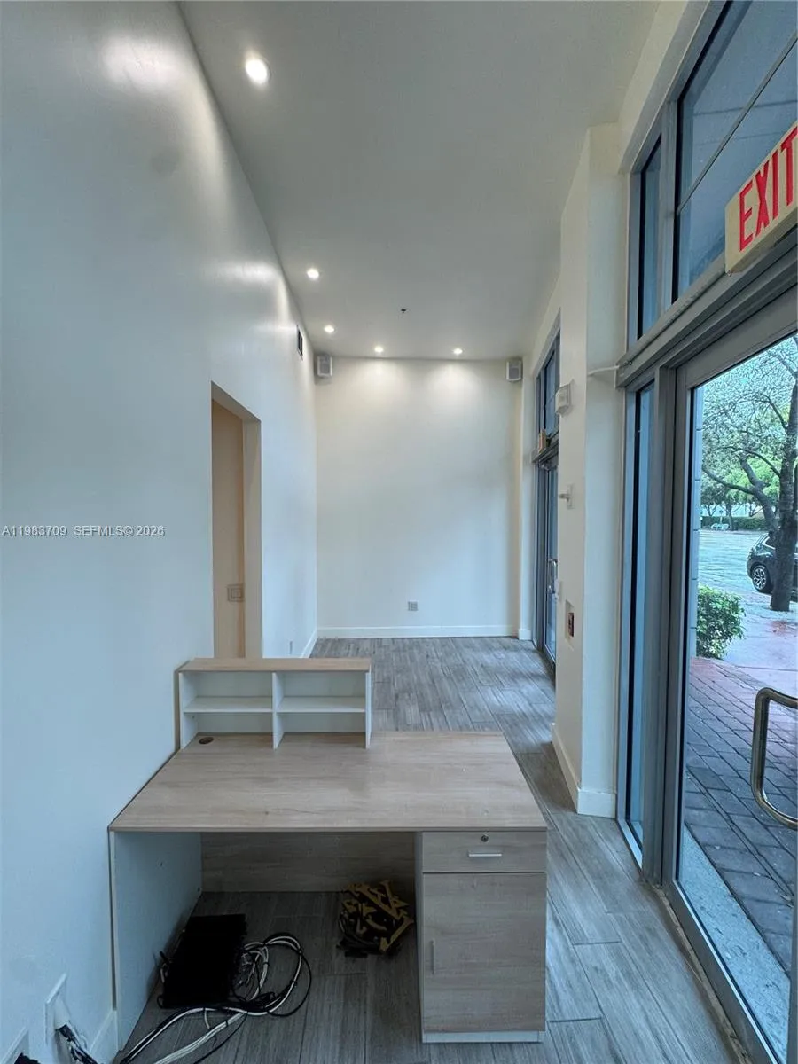 Foto de propiedad en 110 Washington Avenue CU-7, Miami Beach, FL 33139 Miami Beach con MLS# 