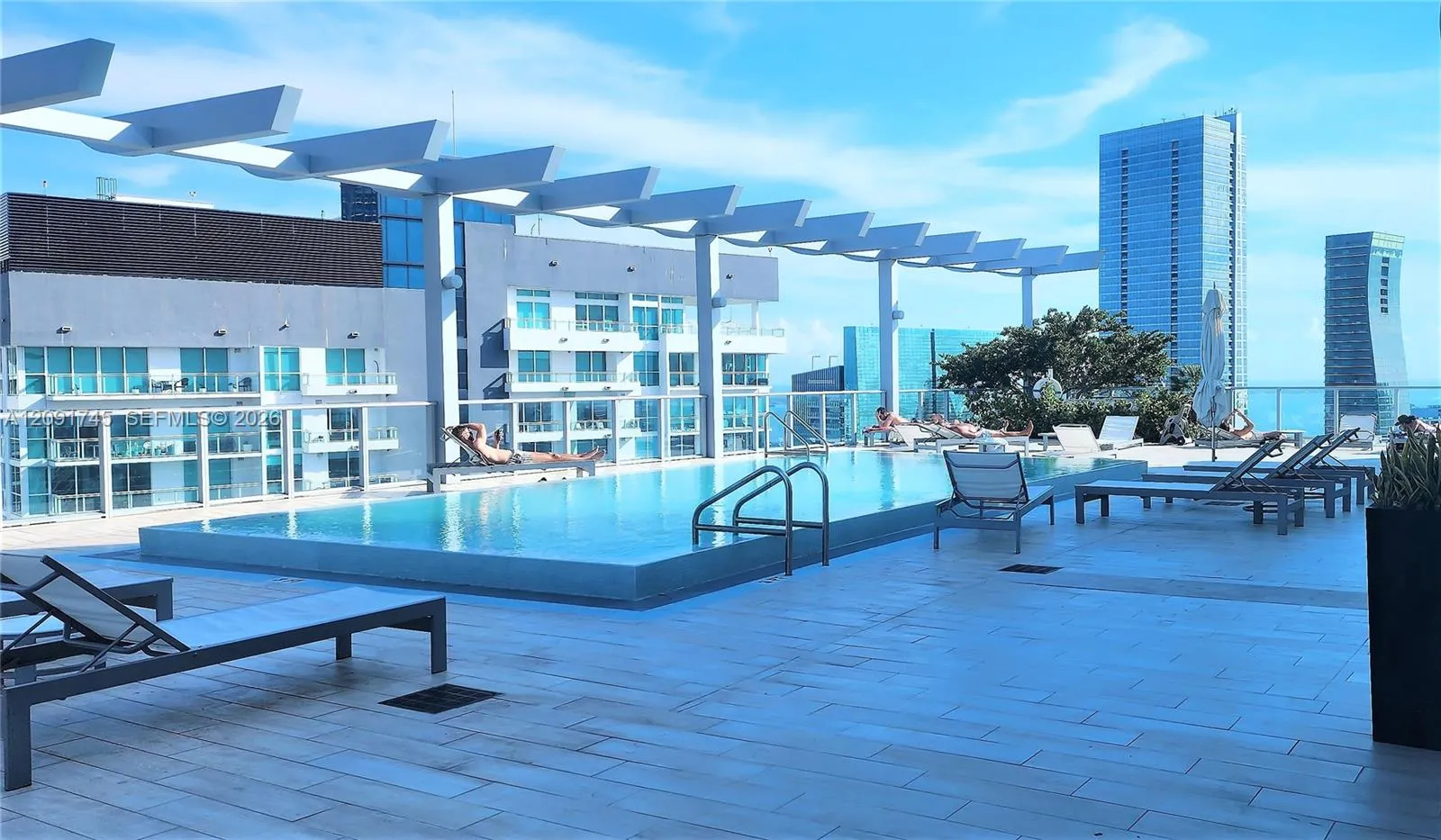 Foto de propiedad en 1100 S Miami Avenue 1906, Miami, FL 33130 Miami con MLS# 