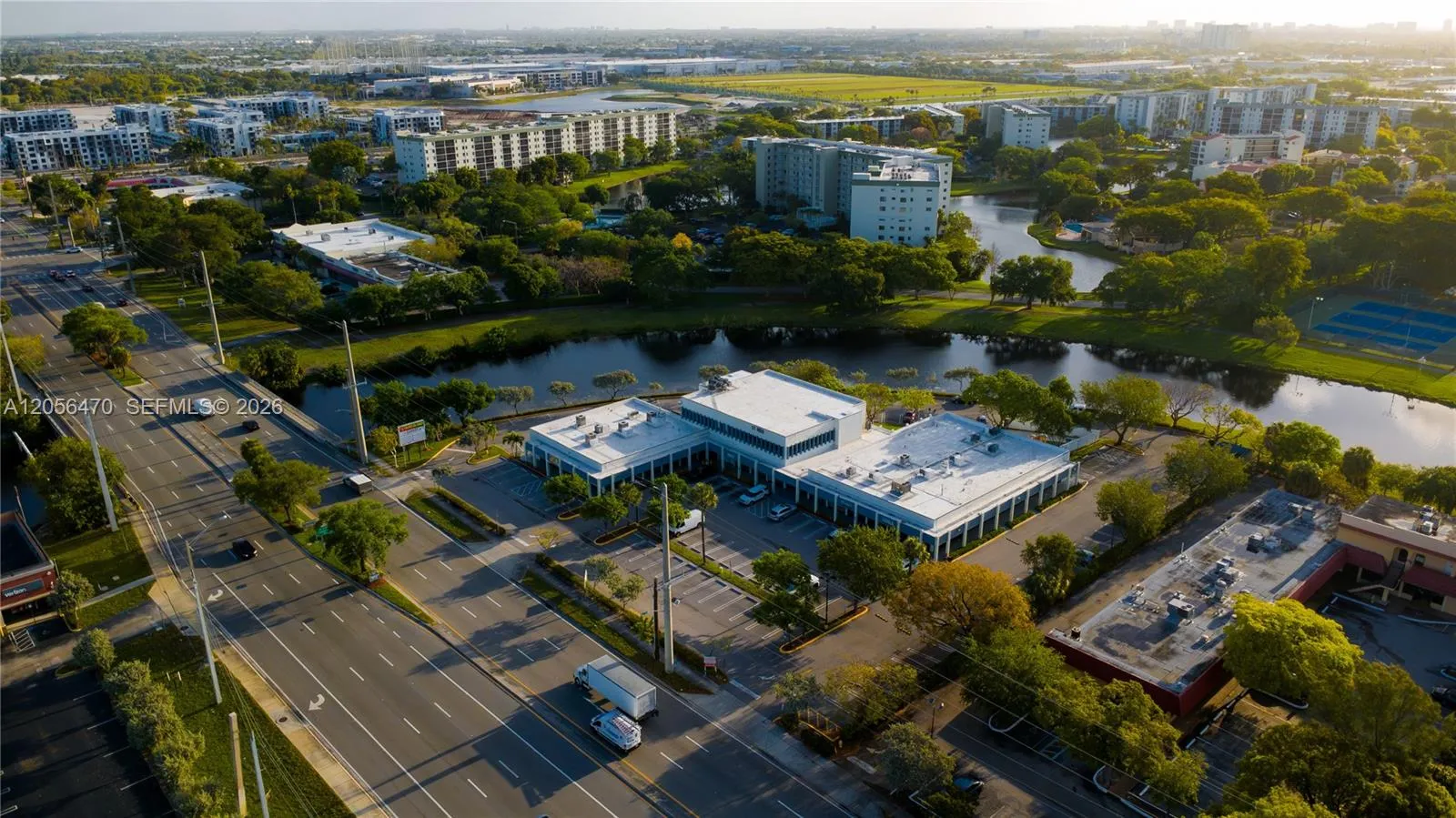 Foto de propiedad en 1100 S Powerline Road 1120, Pompano Beach, FL 33069 Pompano Beach con MLS# 