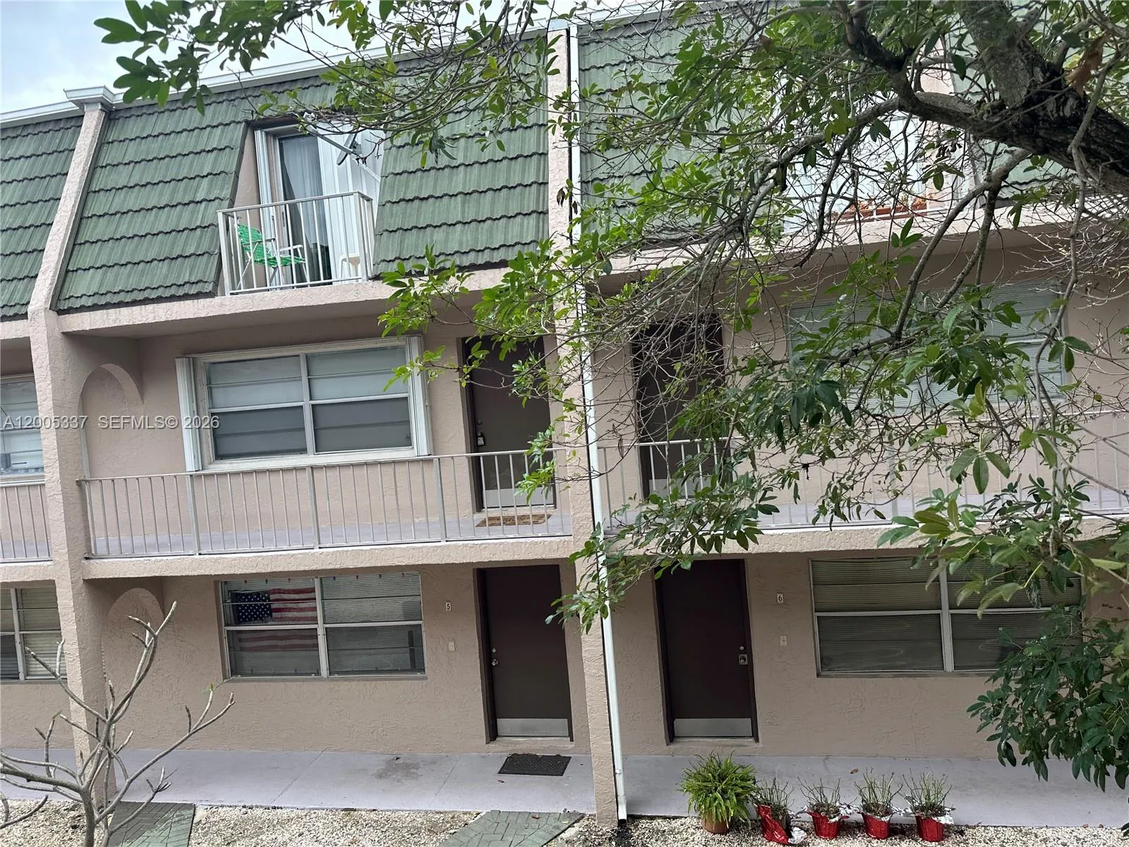 Foto de propiedad en 1100 SE 4th Avenue 32, Deerfield Beach, FL 33441 Deerfield Beach con MLS# 