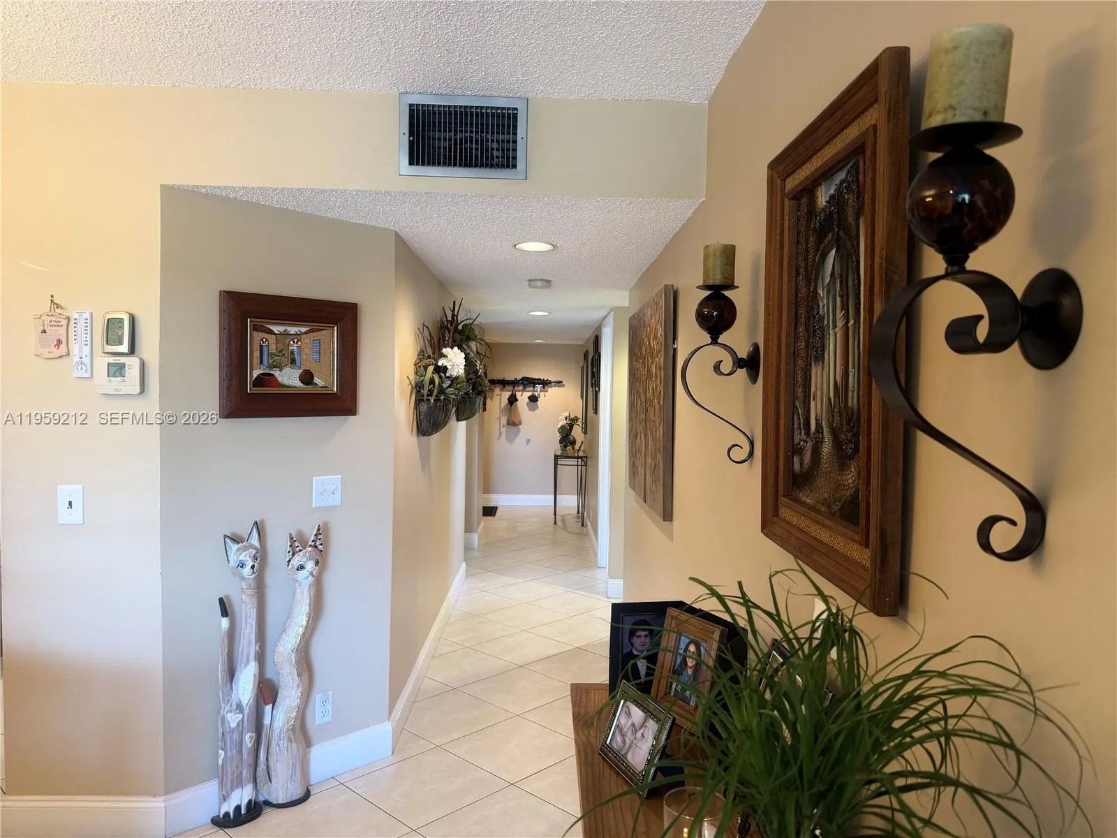 Foto de propiedad en 1100 SW 130th Avenue 401H, Pembroke Pines, FL 33027 Pembroke Pines con MLS# 