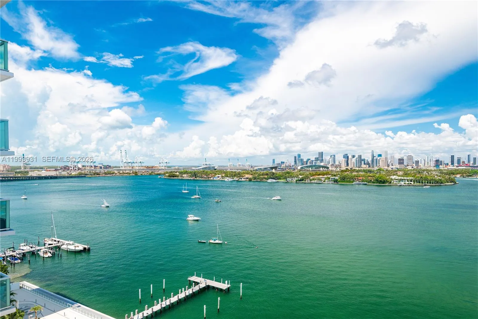 Foto de propiedad en 1100 W Ave 1427 1427, Miami Beach, FL 33139 Miami Beach con MLS# 