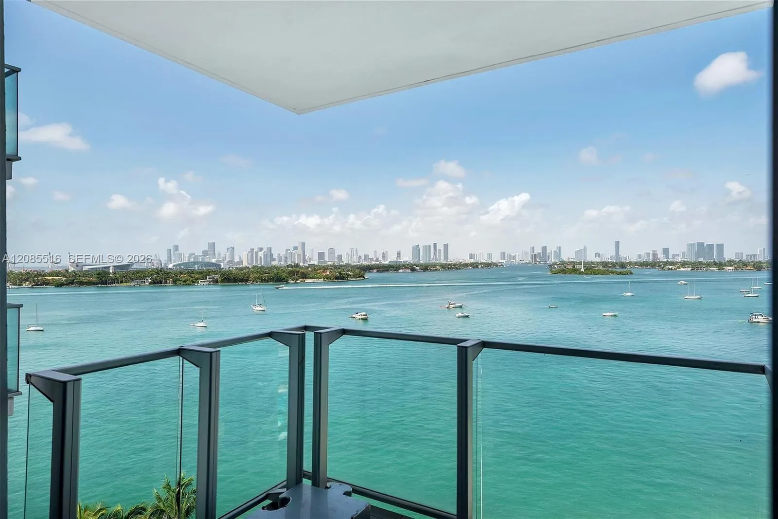 En Venta 1100 West Avenue 1020, Miami Beach, FL 33139, Miami Beach, FL 33139