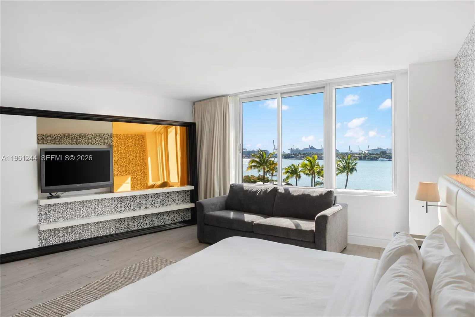 Foto de propiedad en 1100 West Avenue 408, Miami Beach, FL 33139 Miami Beach con MLS# 