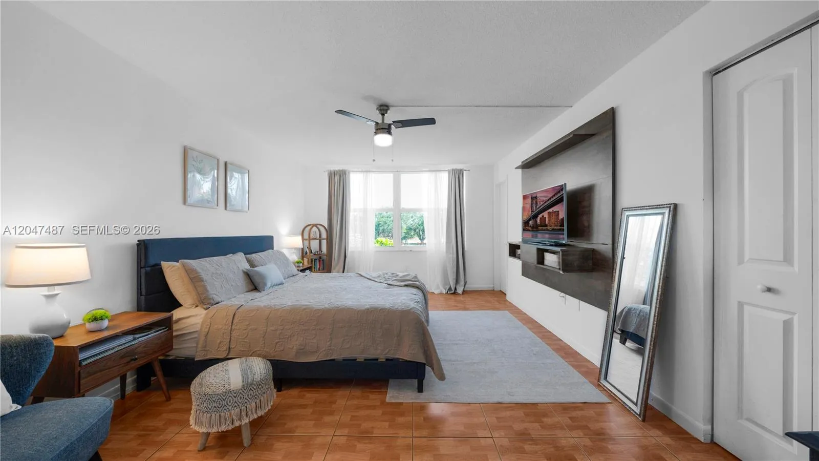 Foto de propiedad en 1101 NE 191st Street H314, Miami, FL 33179 Miami con MLS# 